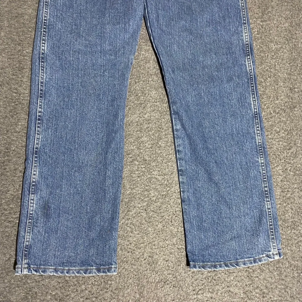 Wrangler Rugged Wear Mens Blue Straight Leg Jeans 34x30 Stretch 31050BI